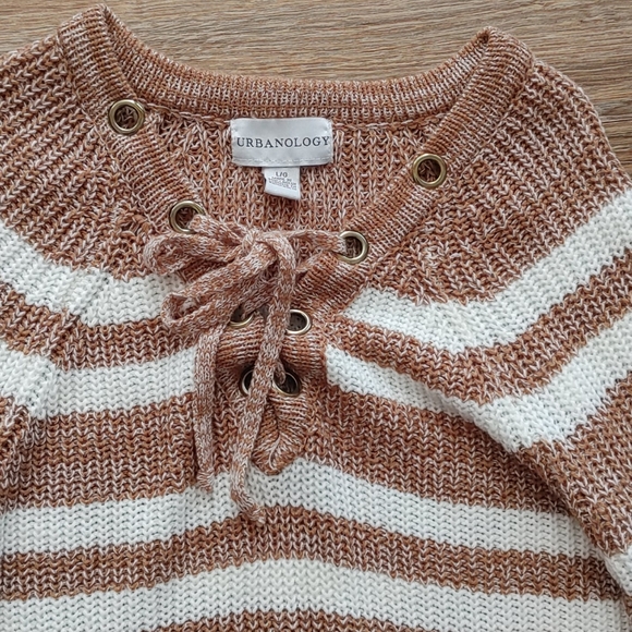 Sweater - Picture 3 of 4